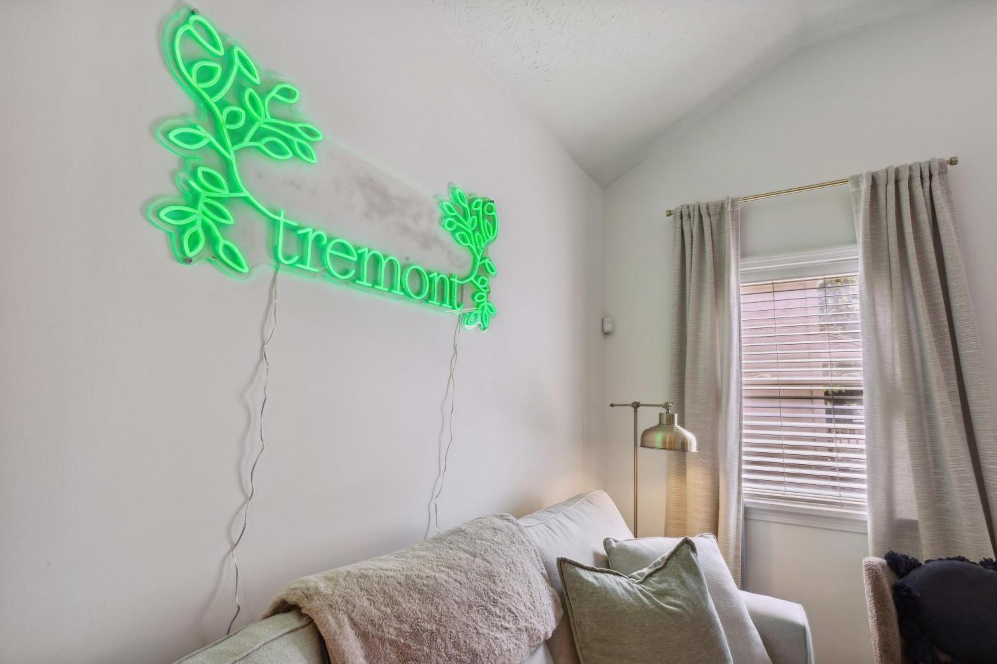 Newly Renovated Tremont Treasure I Cozy + Modern Vila Cleveland Exterior foto
